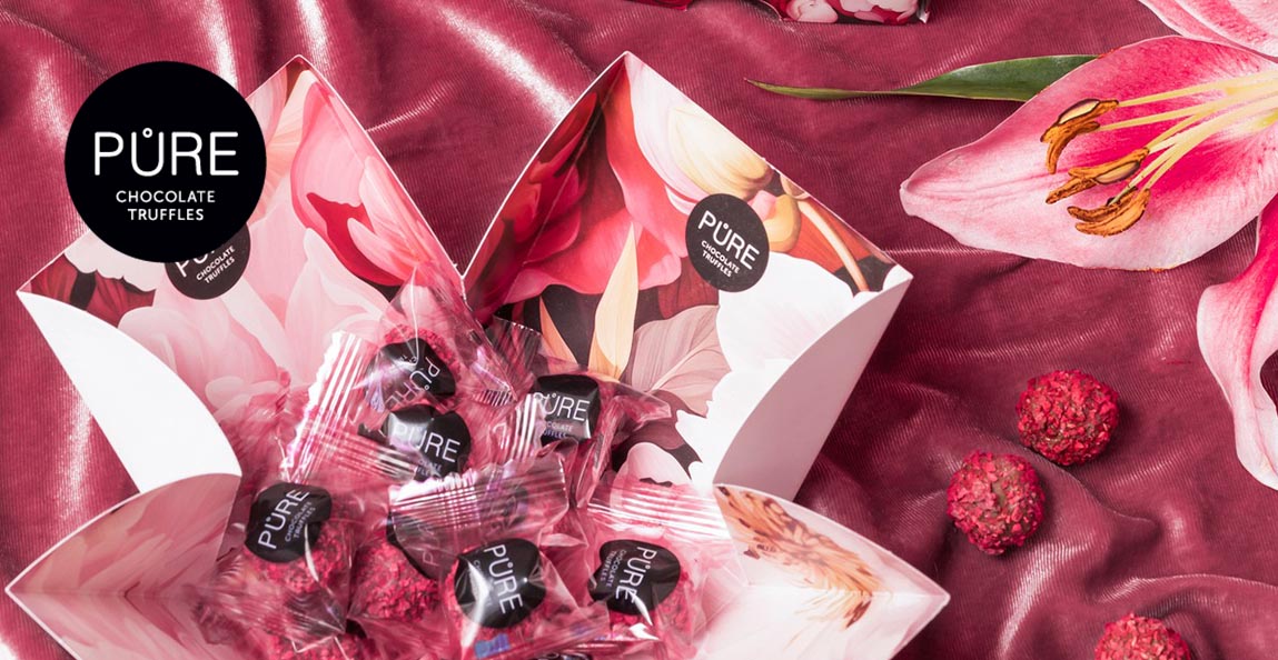 Osta Pure Chocolate tooteid ja saad kingituseks kommi kinkekarbi 