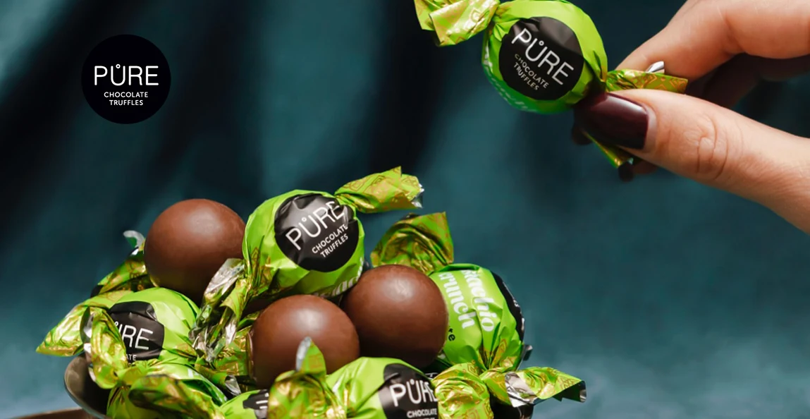 Ostke Pure Chocolate maiustusi ja saage kingituseks piimašokolaaditrühvlid “Pure Chocolate”!