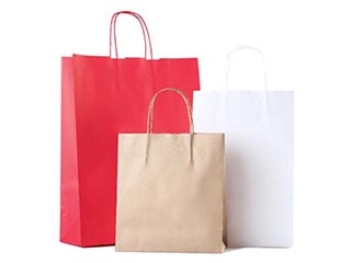 Keerdunud sangadega kinkekotid