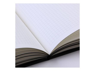 Kaustik Balts M, ruuduline, A5, must