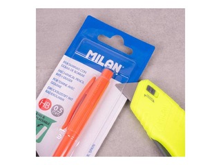 Nazis kancelejas Milan, Compact Acid, ar metāla asmeni, dzeltens