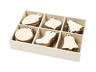 Christmas tree decorations, wooden, 90 pcs.