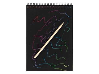 Skrāpējamā grāmatiņa 10.0x14.0cm ar trafaretu, 10 lapas.