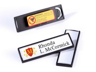 Nimesilt magnetkinnitusega Durable, 17x67mm