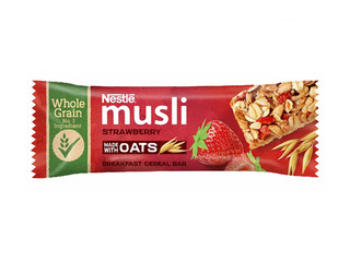 Nestle Musli bar with strawberries, 35g