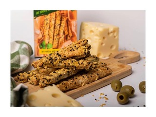 Cookies Liepkalni, bran sticks with cheese and black sesame, 100g