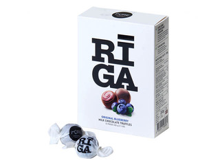 Milk chocolate truffles Pure Chocolate with blueberry yogurt cream filling, 202g