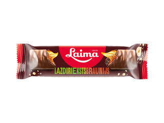 Batoniņš Laima, piena šokolādes braunijs ar lazdu riekstiem un karameli, 50g