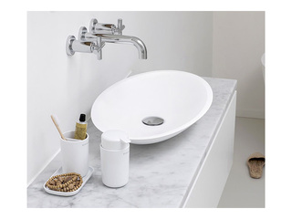 Vannitoatarvikute komplekt Brabantia, plastik, valge, 3 tk.