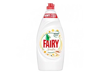 Dishwashing Liquid Fairy Sensitive Chamomile & Vitamin E , 900 ml