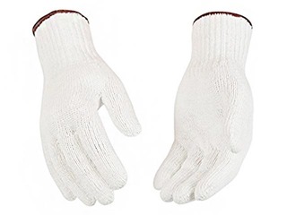 Knitted gloves