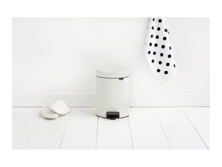 Pedaliga prügikast NewIcon, valge, 5l