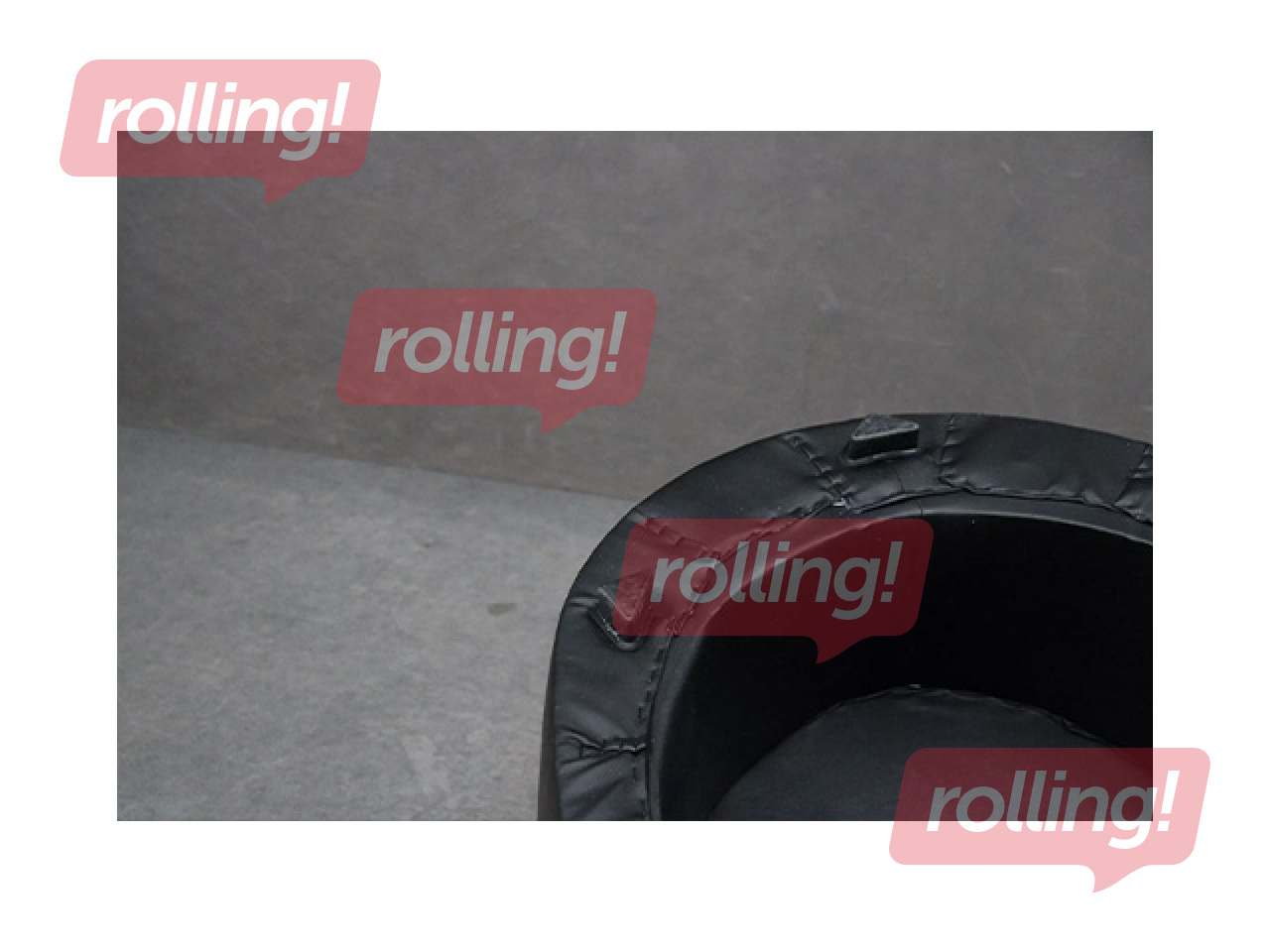 Tool Club, kunstnahk, must