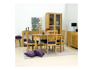 Tool Gloucester, tamm, must kunstnahk