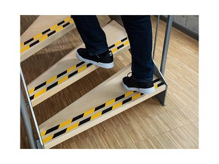 Лента для разметки пола Duraline®,  25 мм x 15м, черно- желтая