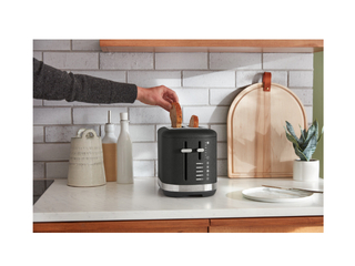 Röster KitchenAid, 980W, must