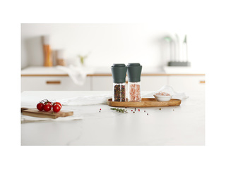 Salt and pepper grinder set Lekue, 2 pcs.